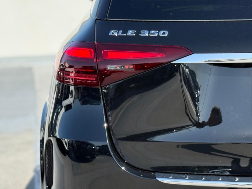 new 2026 Mercedes-Benz GLE 350 car, priced at $70,270