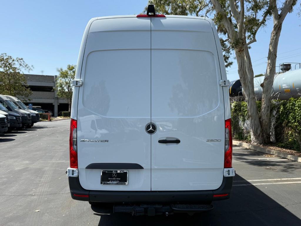 new 2026 Mercedes-Benz Sprinter 2500 car, priced at $70,351