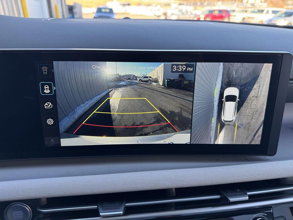 used 2025 Hyundai TUCSON Hybrid car, priced at $35,321