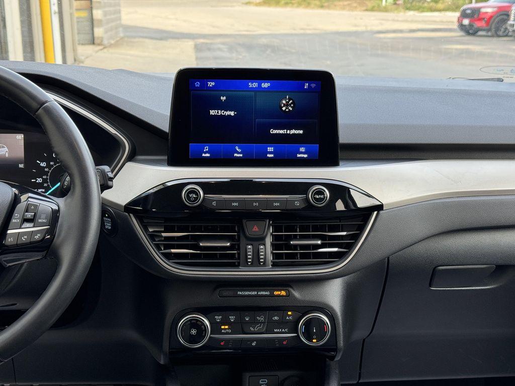 used 2022 Ford Escape car, priced at $18,999