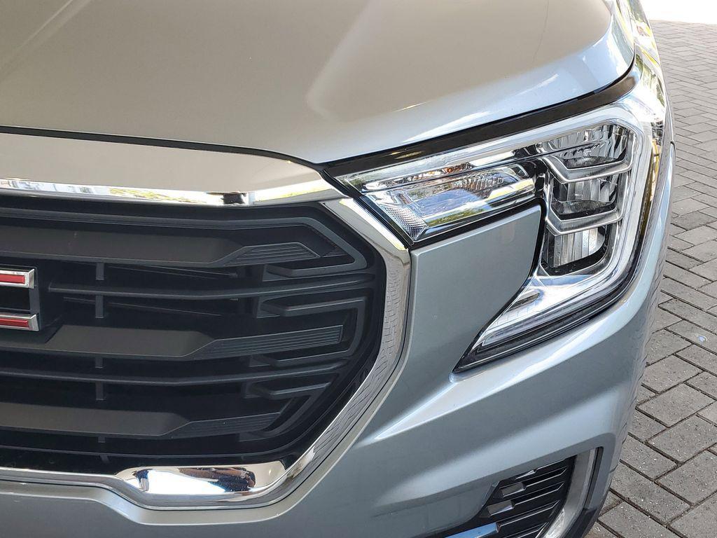 used 2024 GMC Terrain car, priced at $24,000