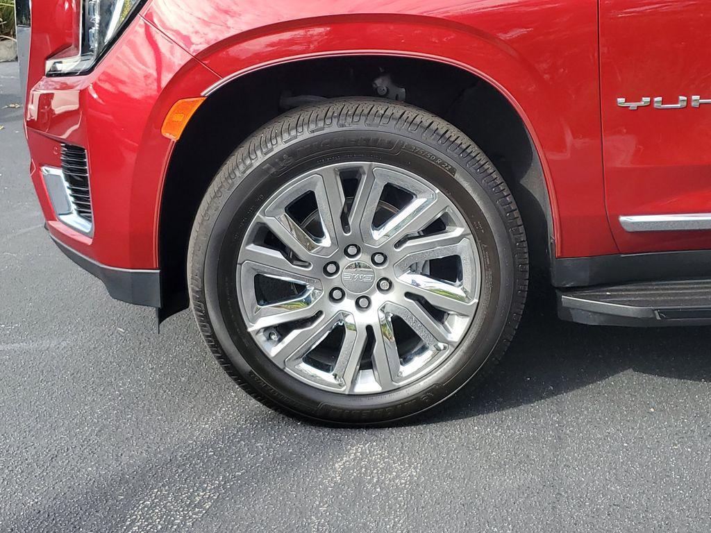 used 2021 GMC Yukon car, priced at $50,000