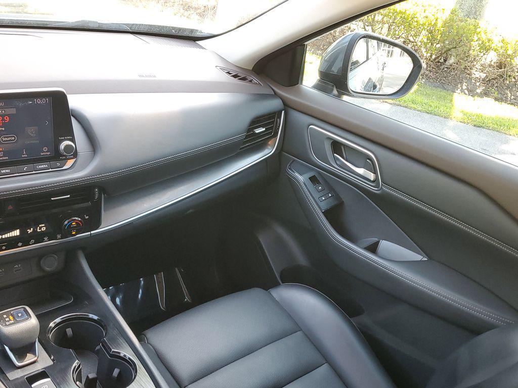 used 2021 Nissan Rogue car, priced at $18,101