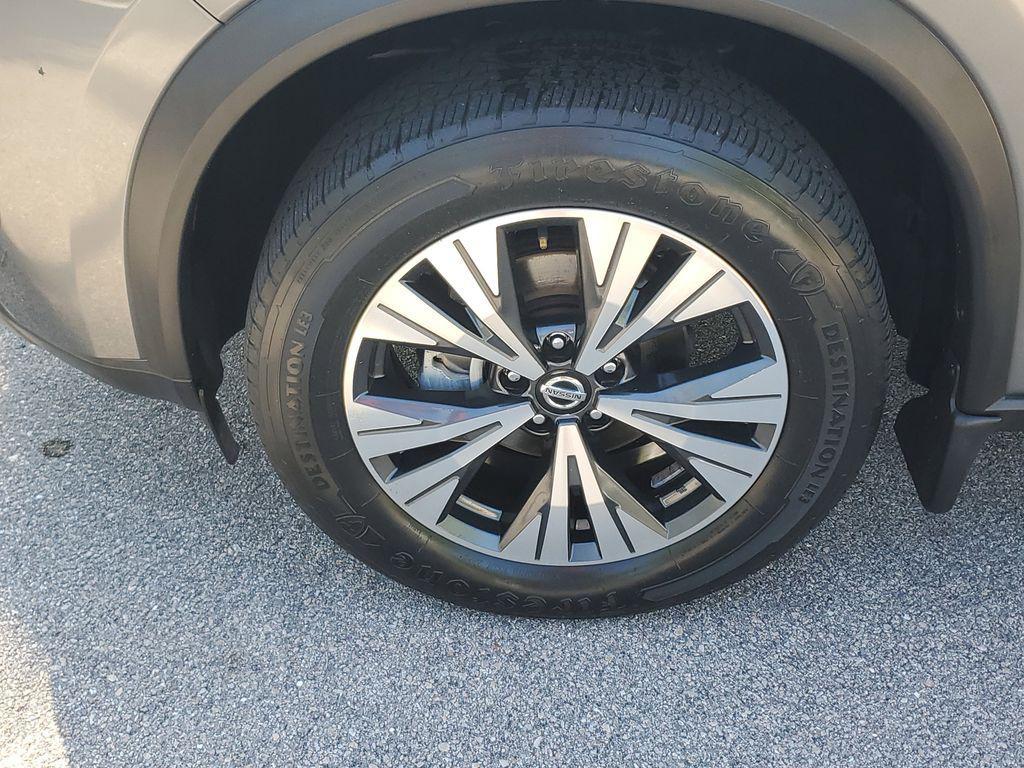 used 2021 Nissan Rogue car, priced at $18,101