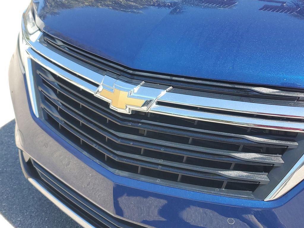 used 2023 Chevrolet Equinox car, priced at $23,250