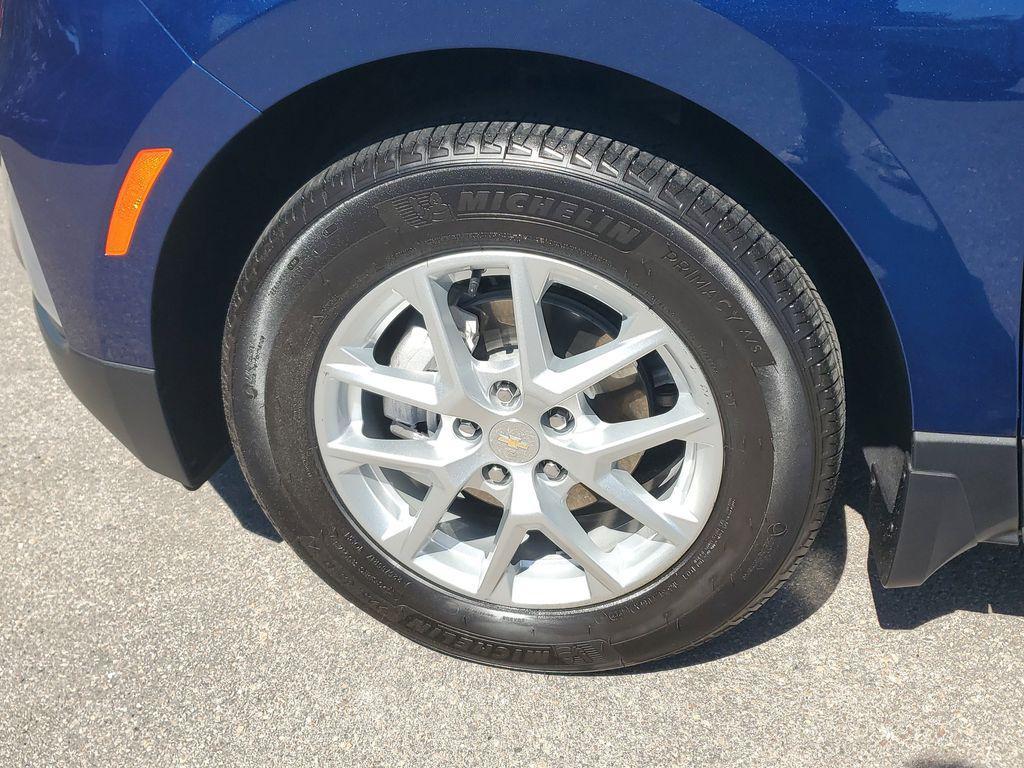 used 2023 Chevrolet Equinox car, priced at $23,250