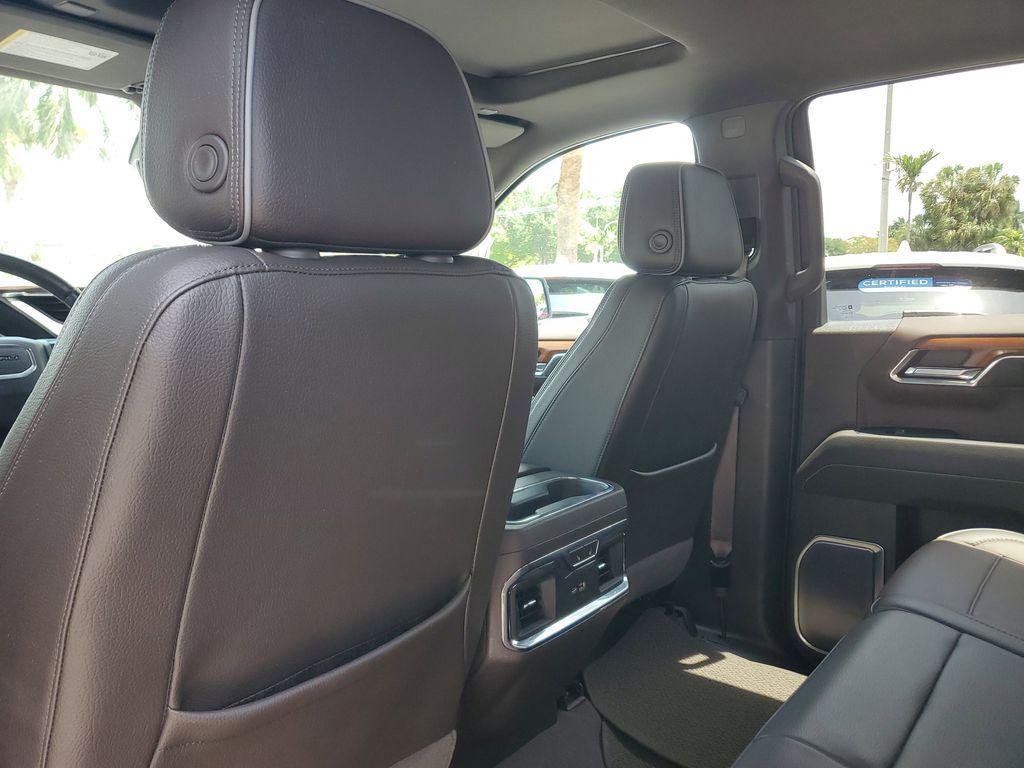 used 2023 GMC Sierra 1500 car, priced at $55,250
