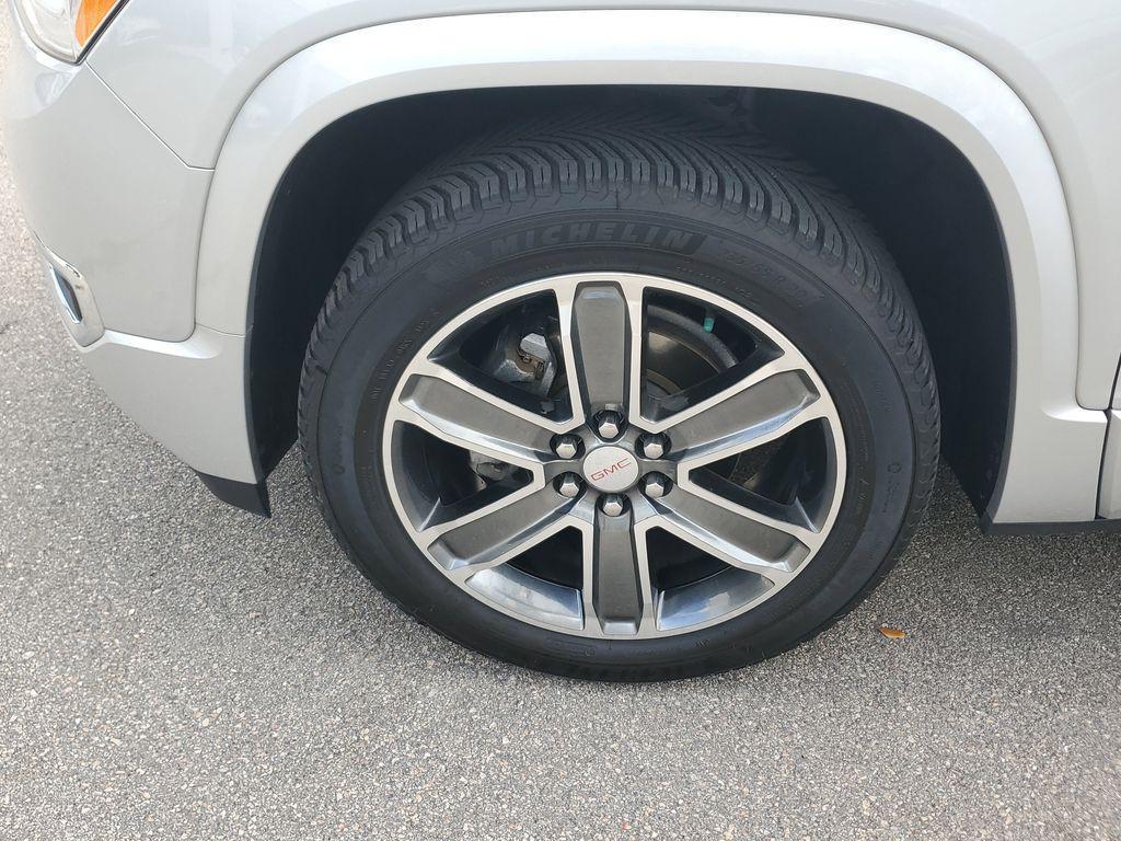 used 2019 GMC Acadia car, priced at $23,250