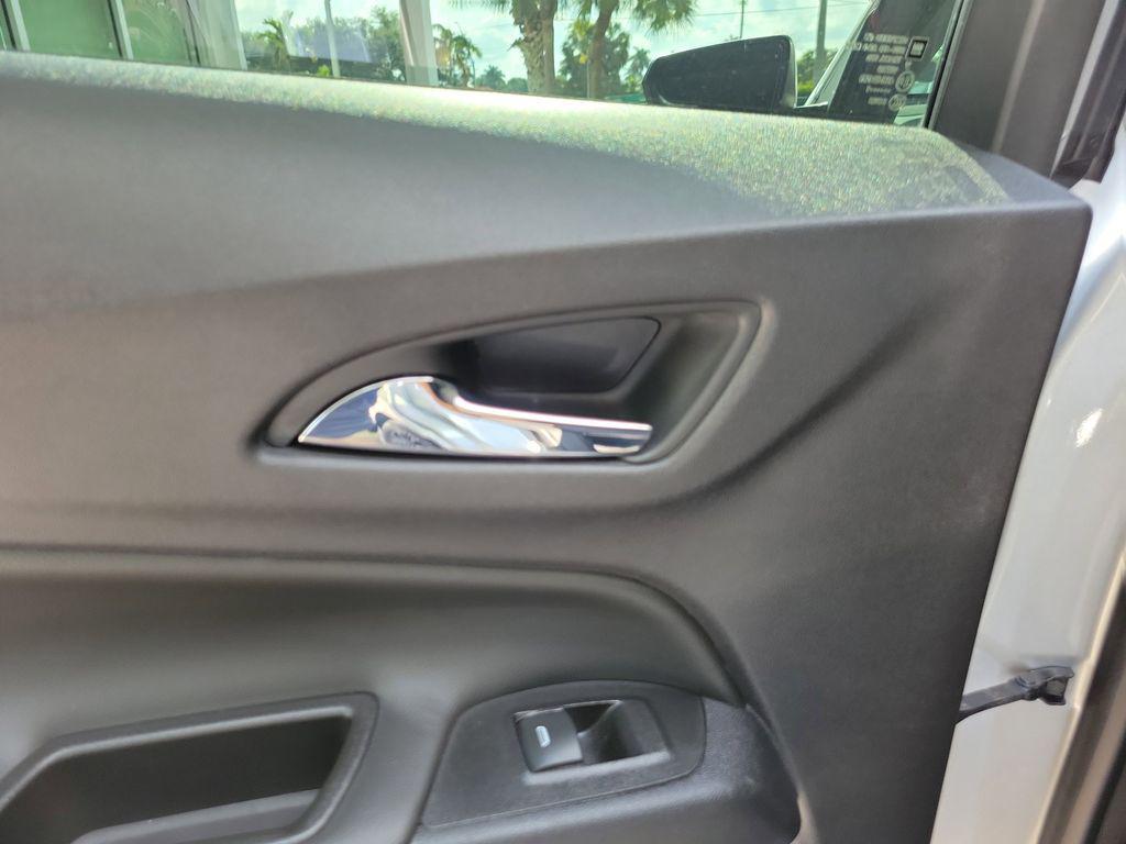 used 2021 Chevrolet Equinox car, priced at $20,750