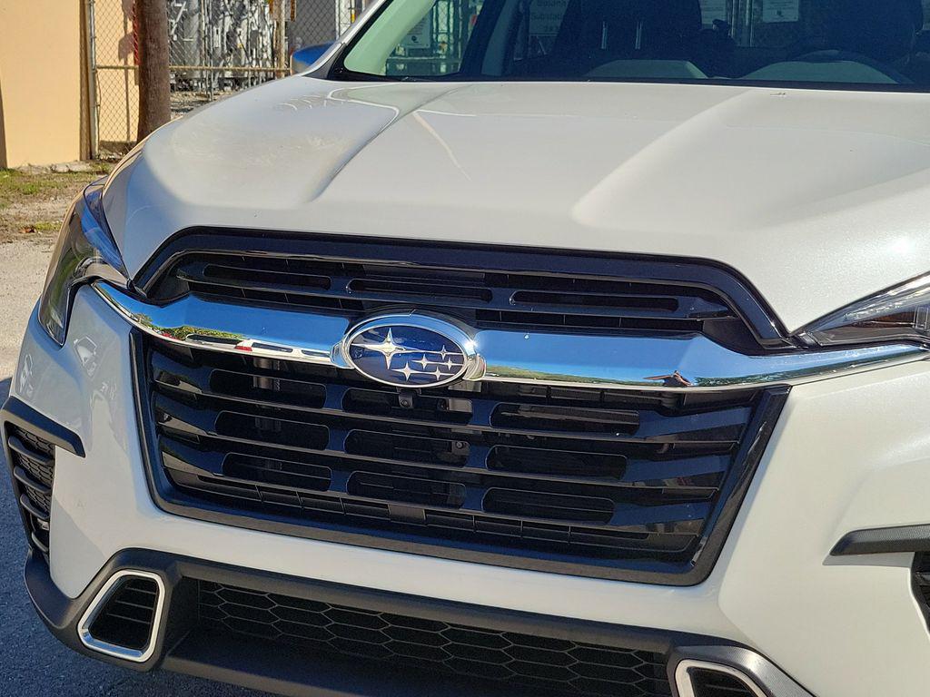 used 2023 Subaru Ascent car, priced at $37,000