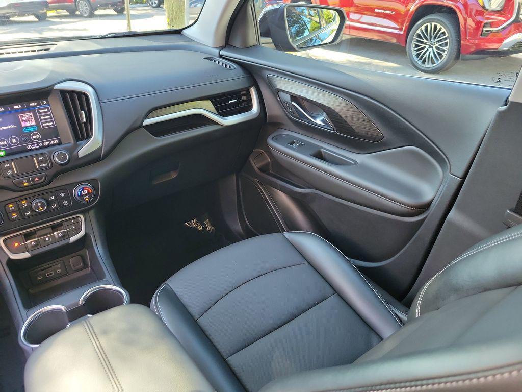used 2023 GMC Terrain car, priced at $27,500