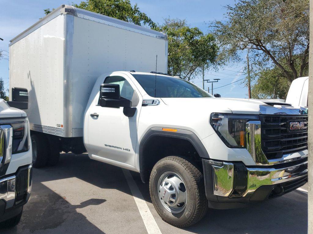new 2025 GMC Sierra 3500 car, priced at $59,292