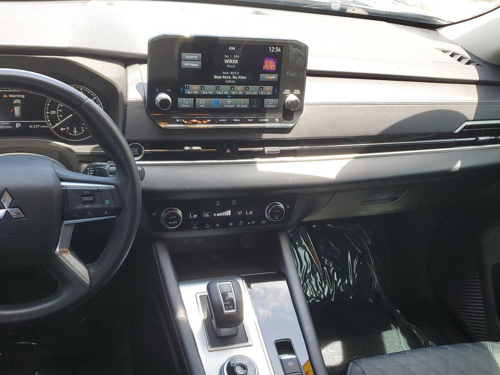 used 2022 Mitsubishi Outlander car, priced at $23,250