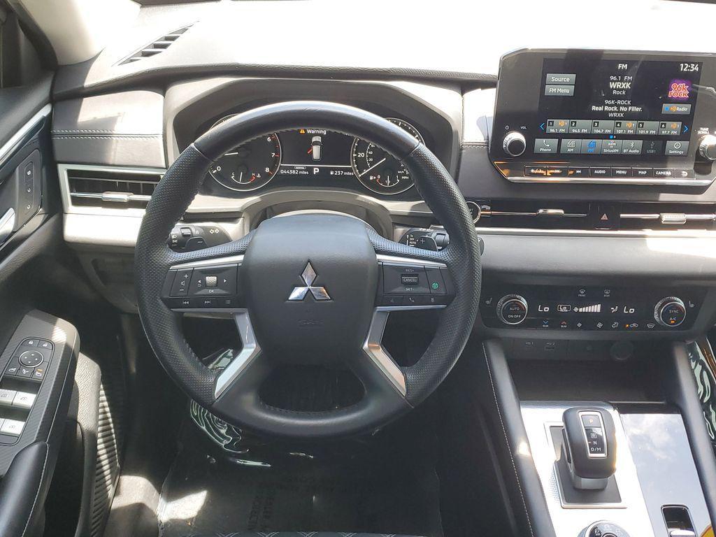used 2022 Mitsubishi Outlander car, priced at $23,250