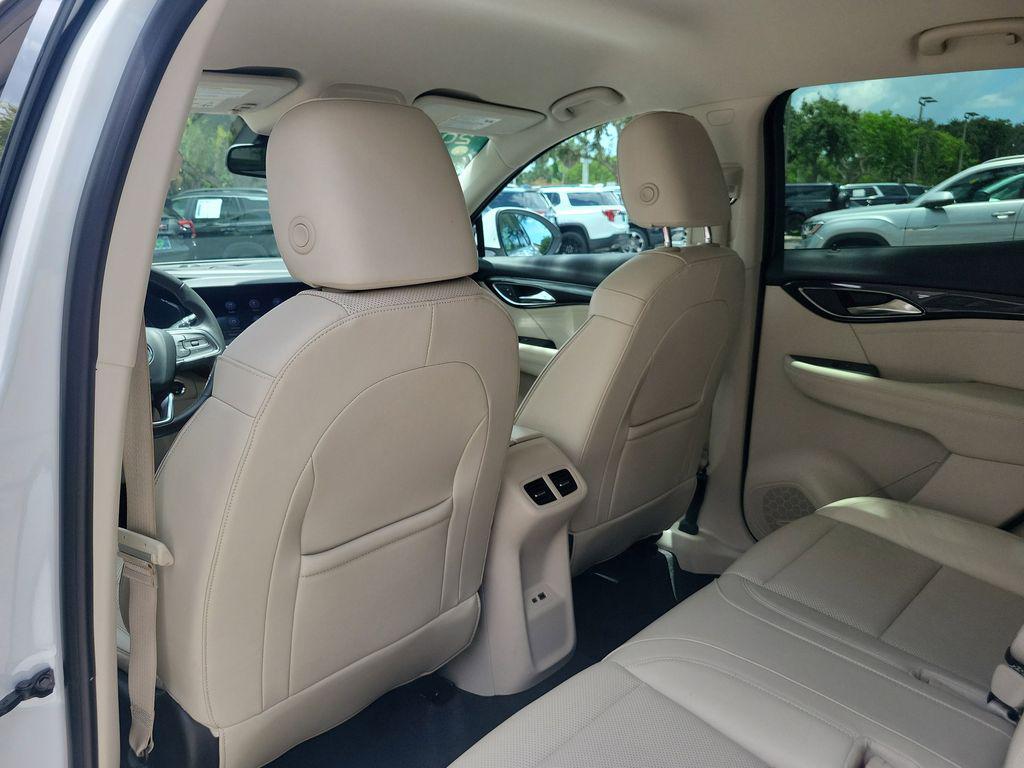 used 2021 Buick Envision car, priced at $25,000