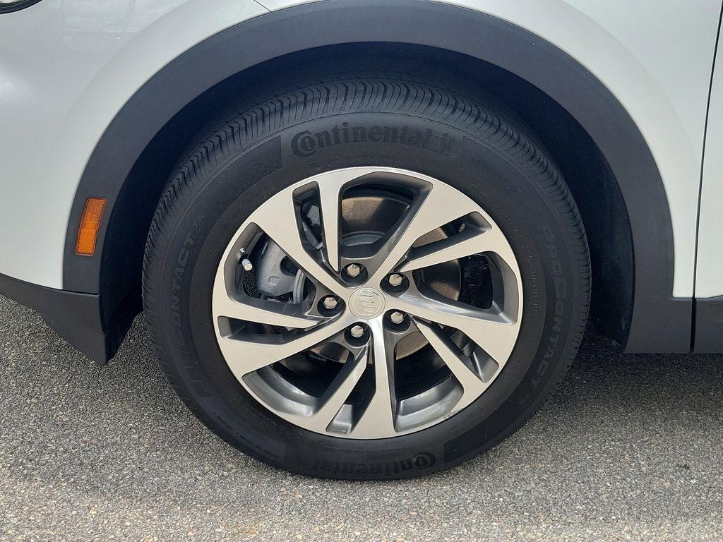 used 2021 Buick Envision car, priced at $25,000