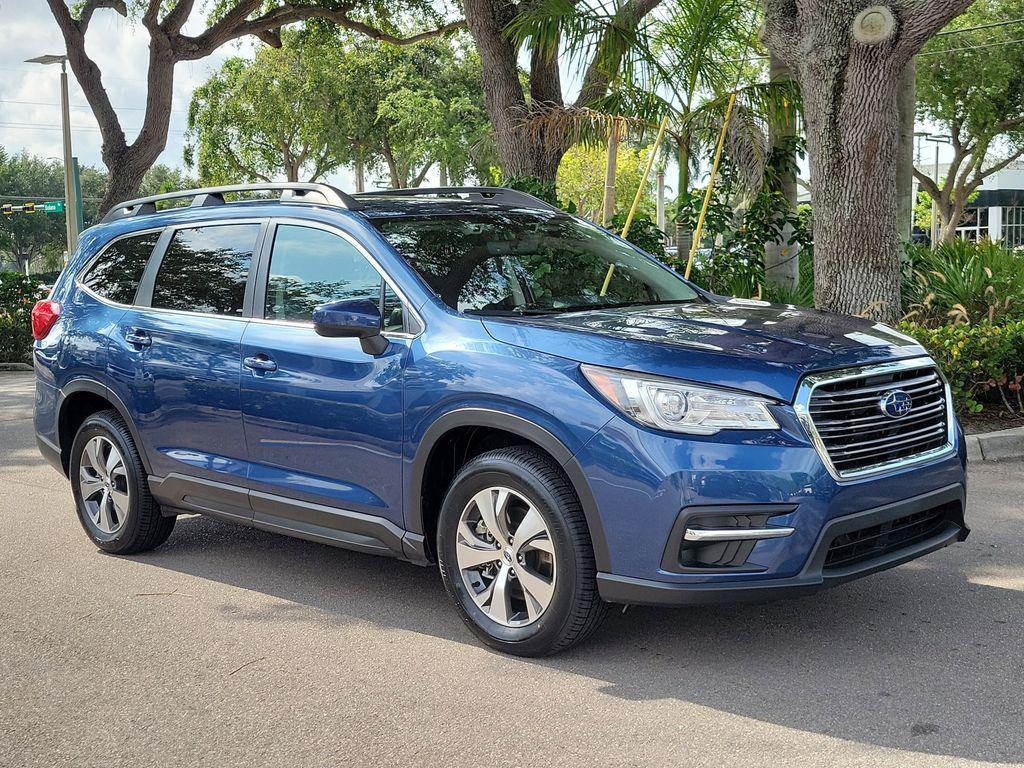 used 2022 Subaru Ascent car, priced at $27,500