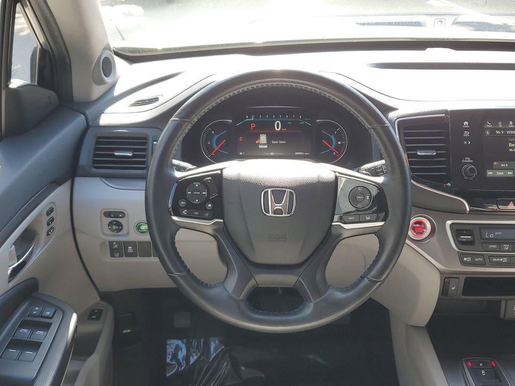 used 2021 Honda Pilot car, priced at $24,250