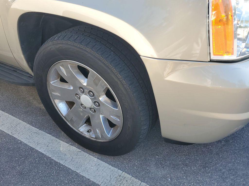 used 2011 GMC Yukon car