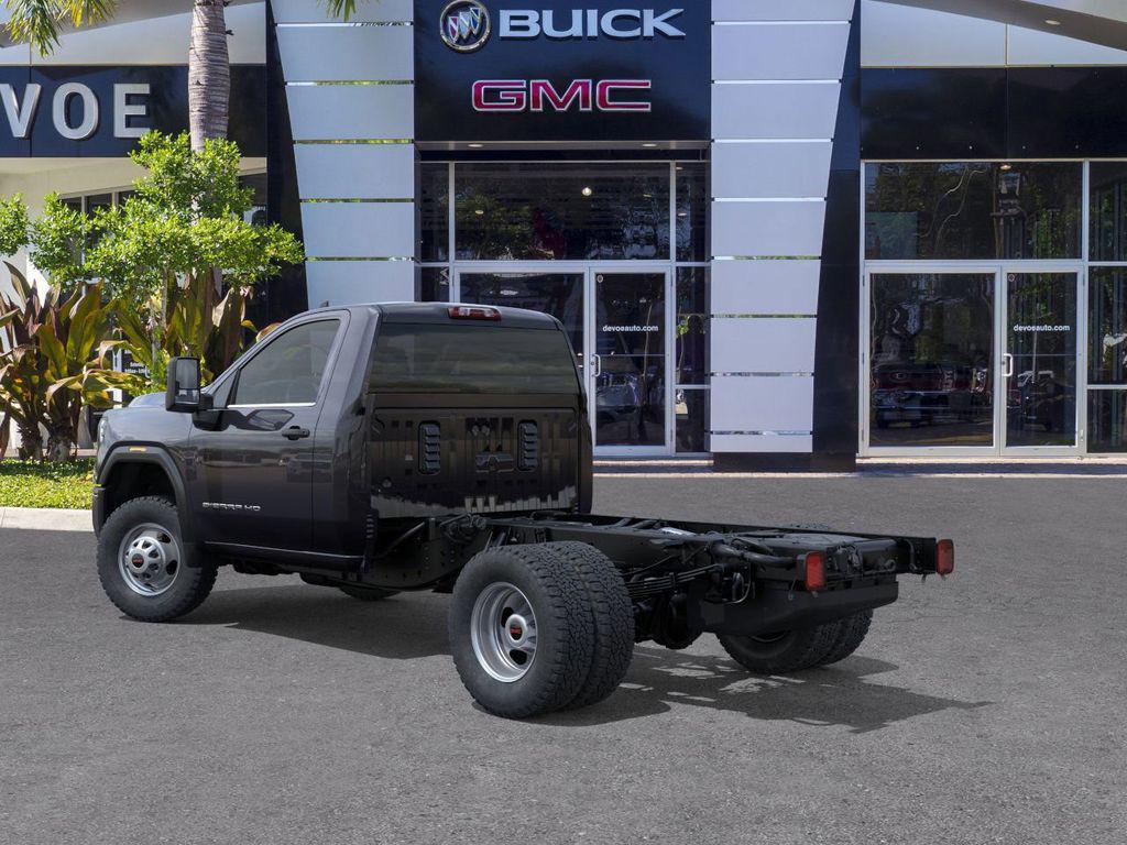 new 2025 GMC Sierra 3500 car, priced at $72,024