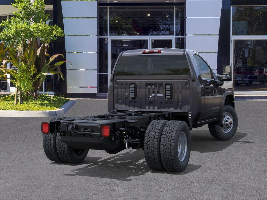 new 2025 GMC Sierra 3500 car, priced at $72,024