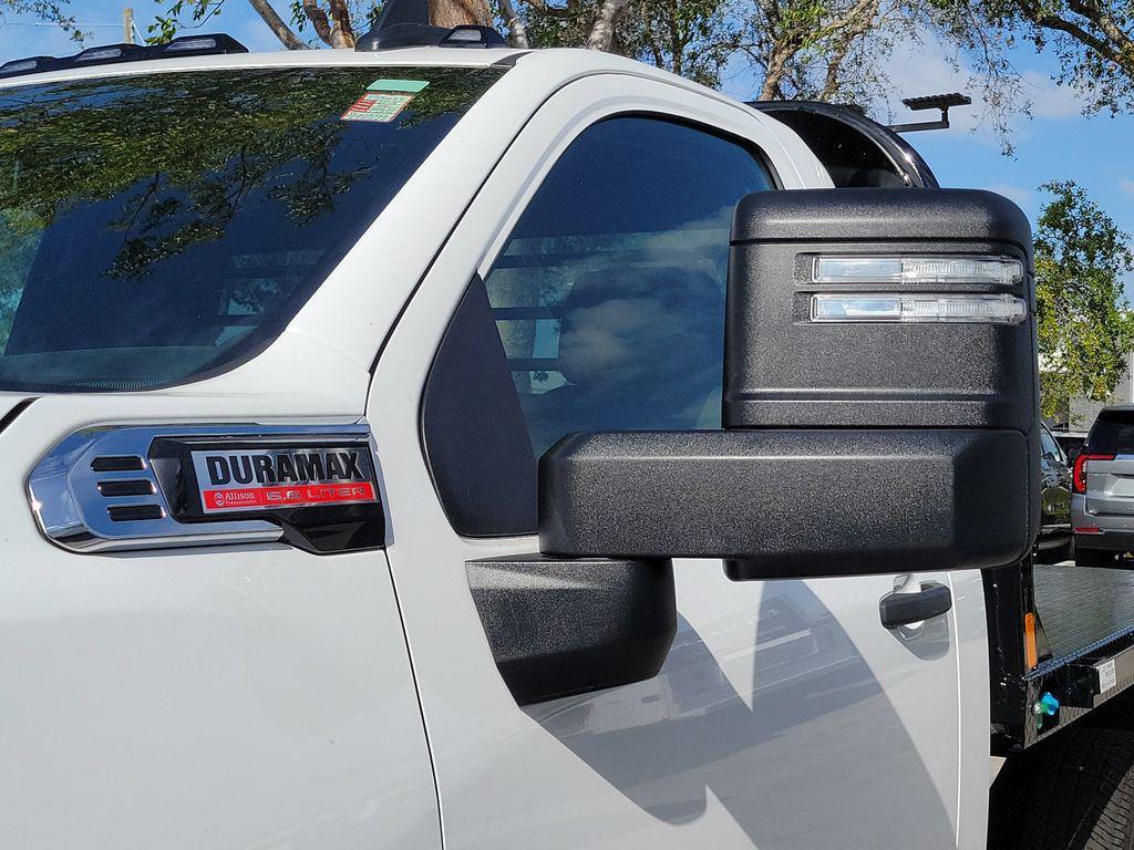 new 2025 GMC Sierra 3500 car, priced at $65,784