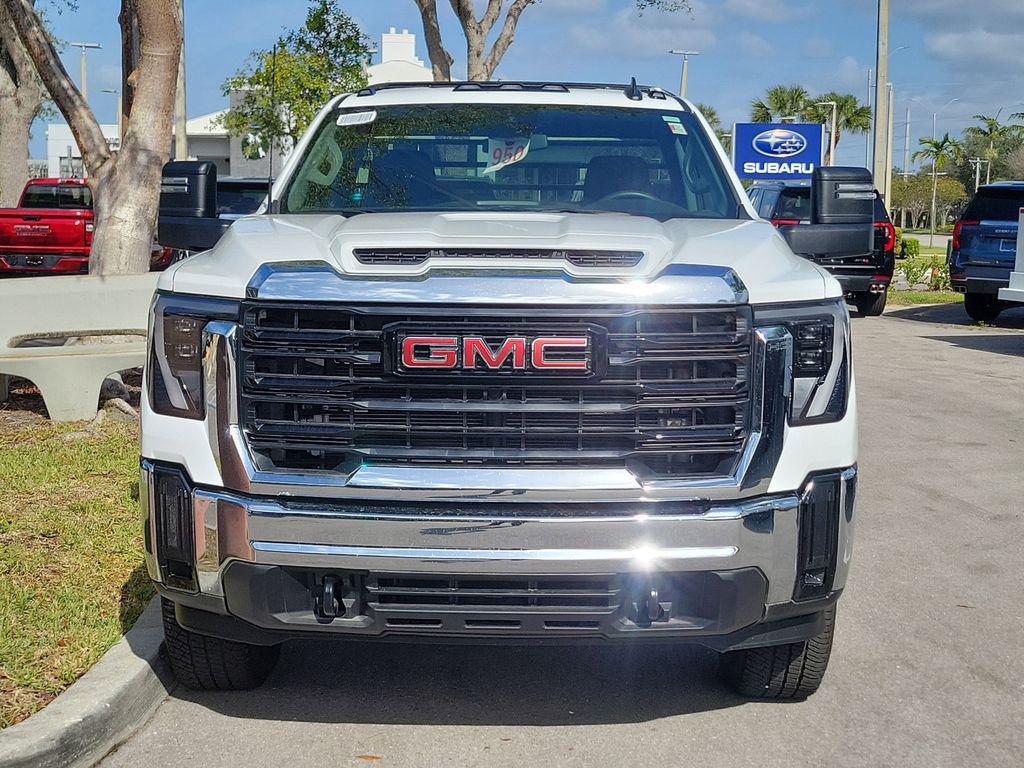 new 2025 GMC Sierra 3500 car, priced at $65,784