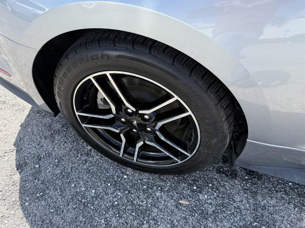 used 2020 Ford Mustang car, priced at $20,987