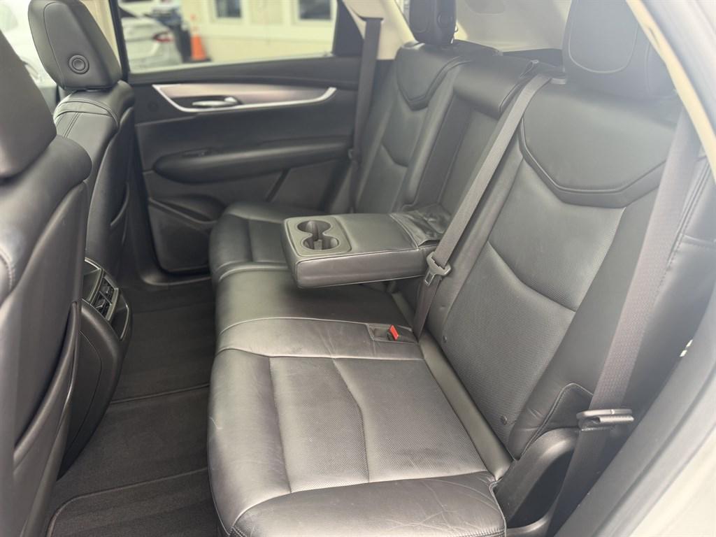 used 2017 Cadillac XT5 car, priced at $18,559
