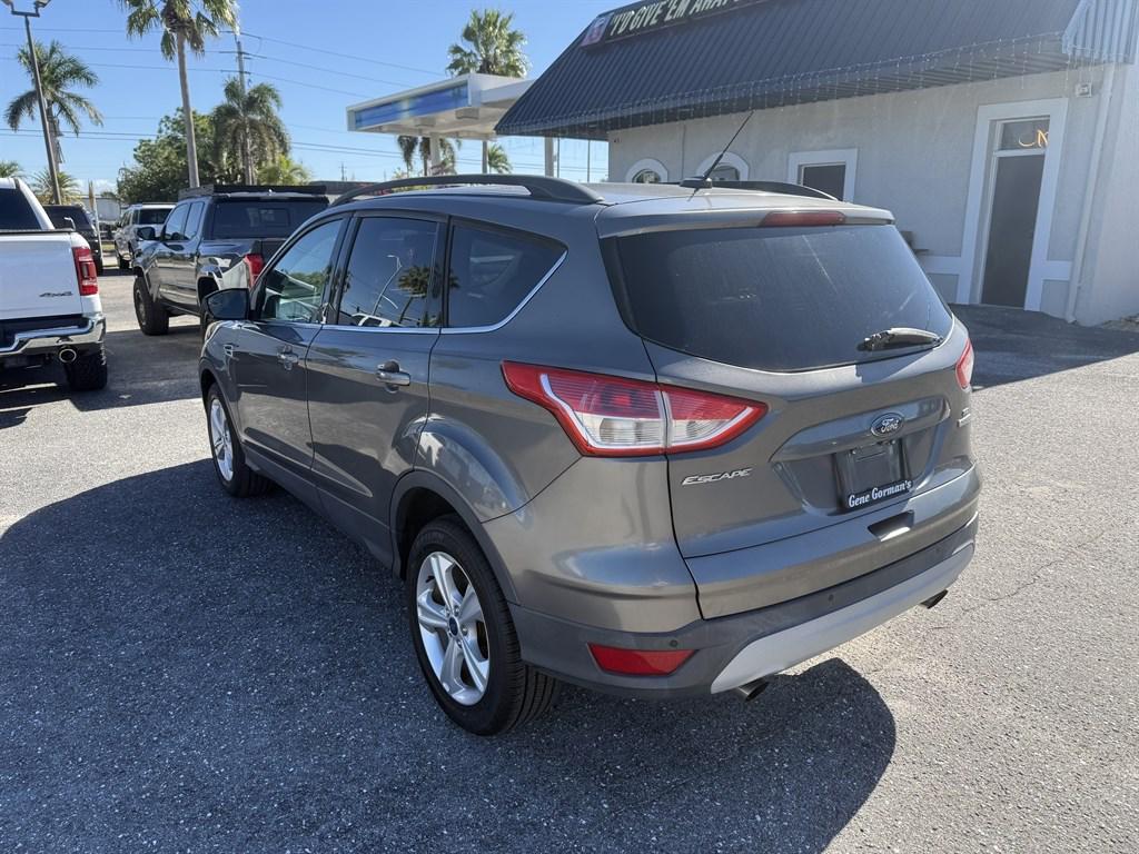 used 2014 Ford Escape car, priced at $10,990