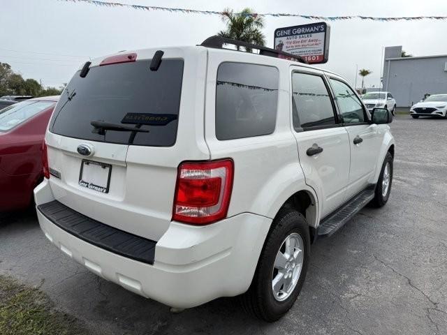 used 2009 Ford Escape car, priced at $5,990