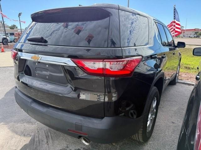 used 2021 Chevrolet Traverse car, priced at $20,988