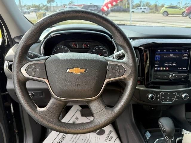 used 2021 Chevrolet Traverse car, priced at $20,988