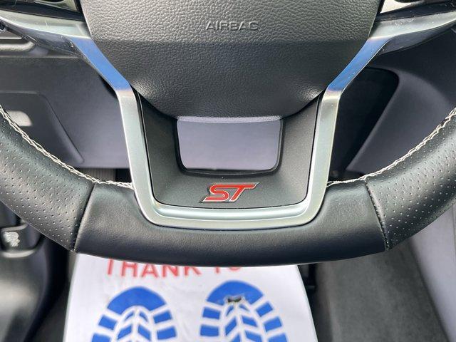 used 2022 Ford Explorer car, priced at $49,747