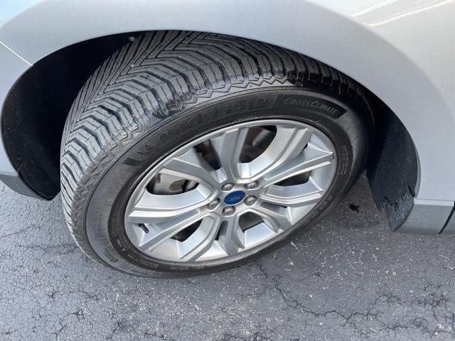 used 2022 Ford Edge car, priced at $15,000