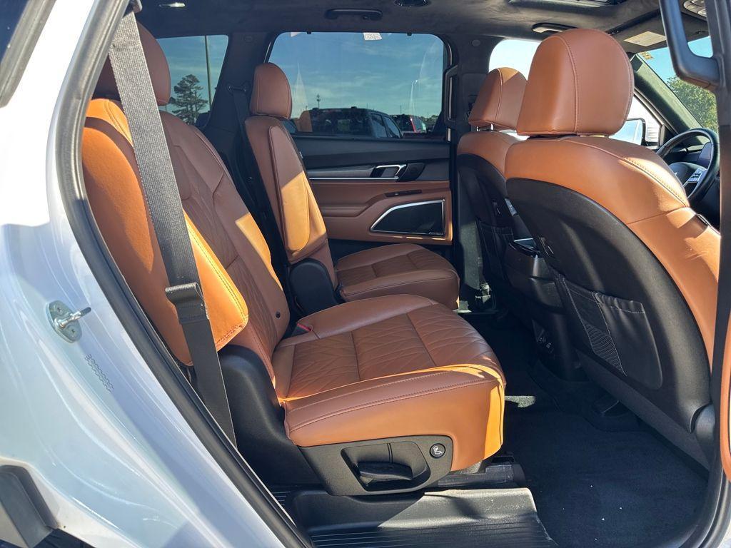 used 2024 Kia Telluride car, priced at $35,993