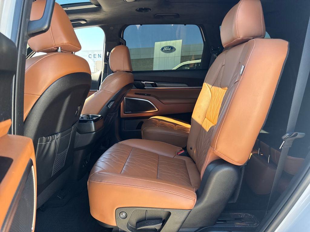 used 2024 Kia Telluride car, priced at $35,993