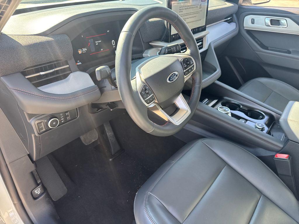 used 2025 Ford Explorer car, priced at $39,495