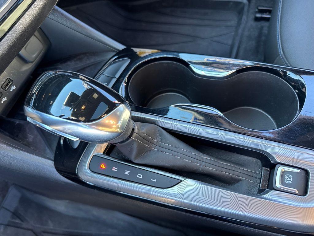 used 2025 Buick Envista car, priced at $25,995