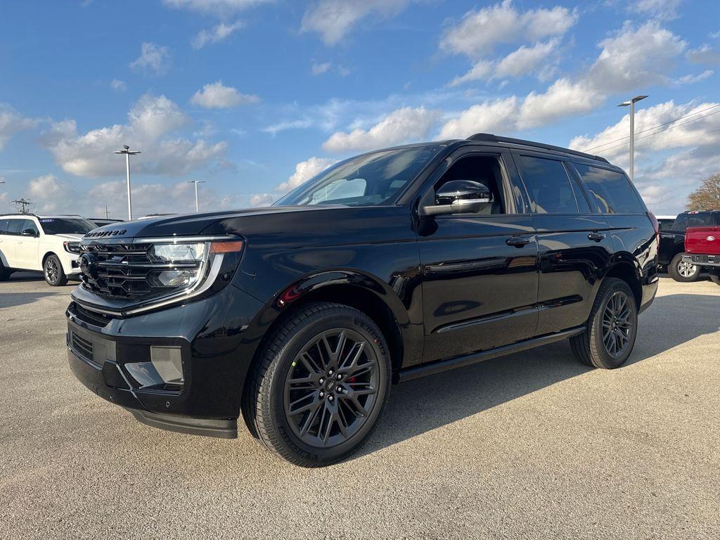 new 2025 Ford Expedition car, priced at $80,543