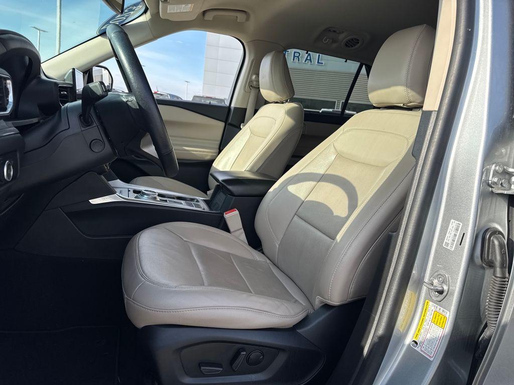 used 2023 Ford Explorer car, priced at $27,998
