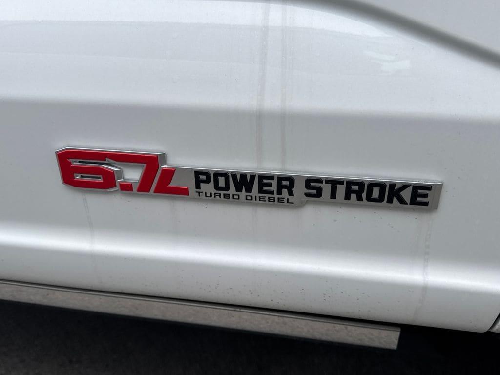 new 2025 Ford F-250 car, priced at $92,565