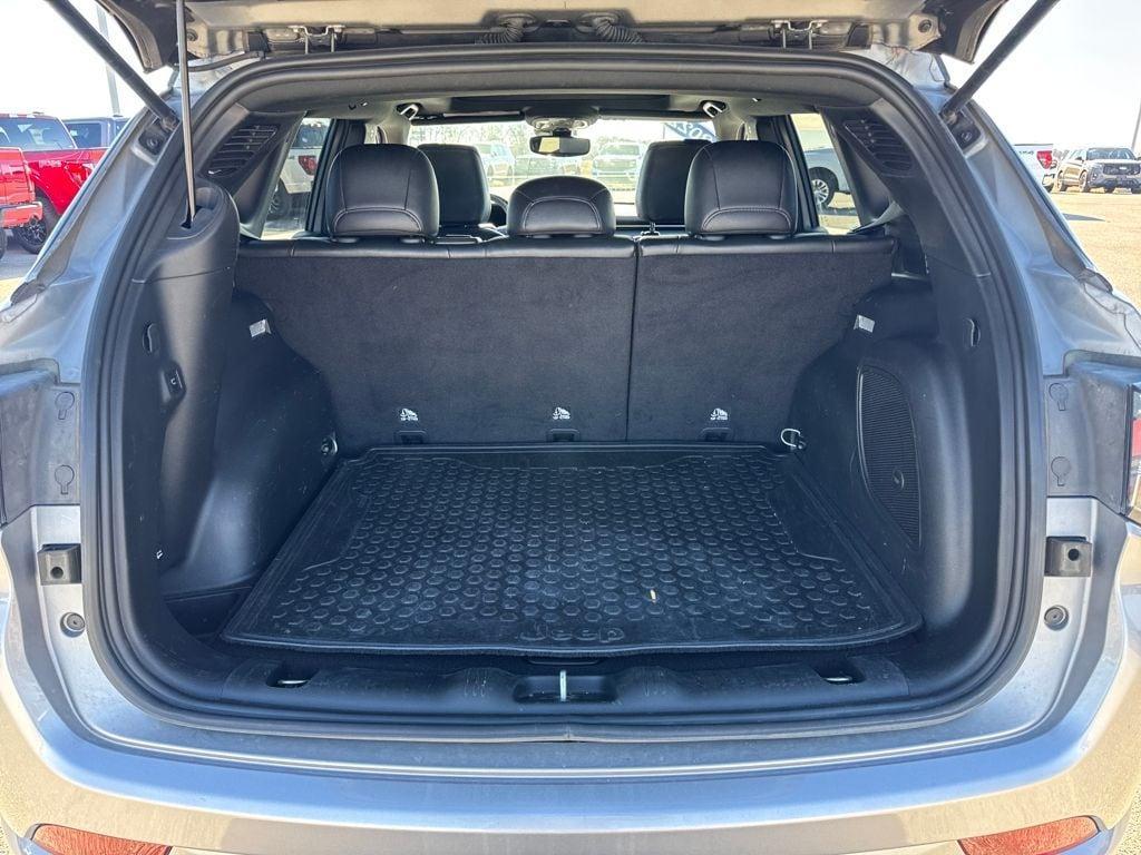 used 2022 Jeep Compass car, priced at $18,995