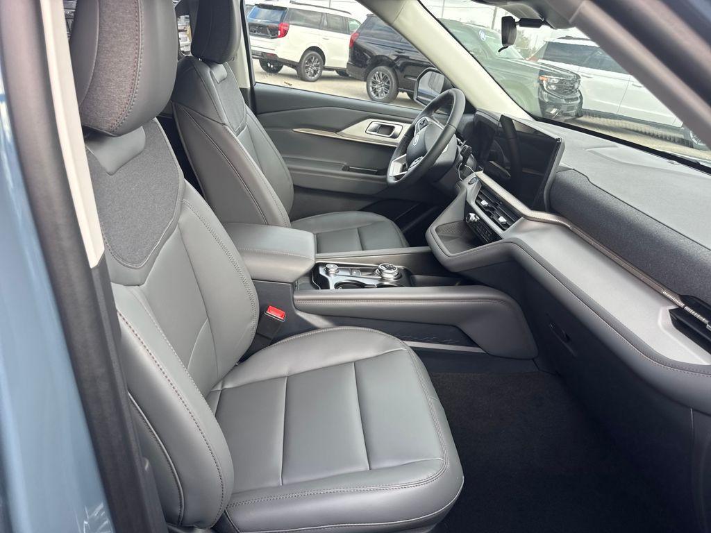 new 2026 Ford Explorer car, priced at $47,727