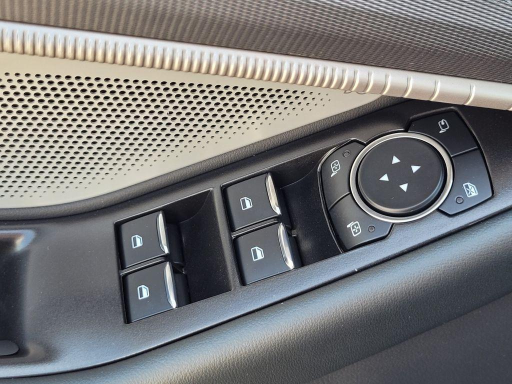 new 2025 Ford Explorer car, priced at $59,114