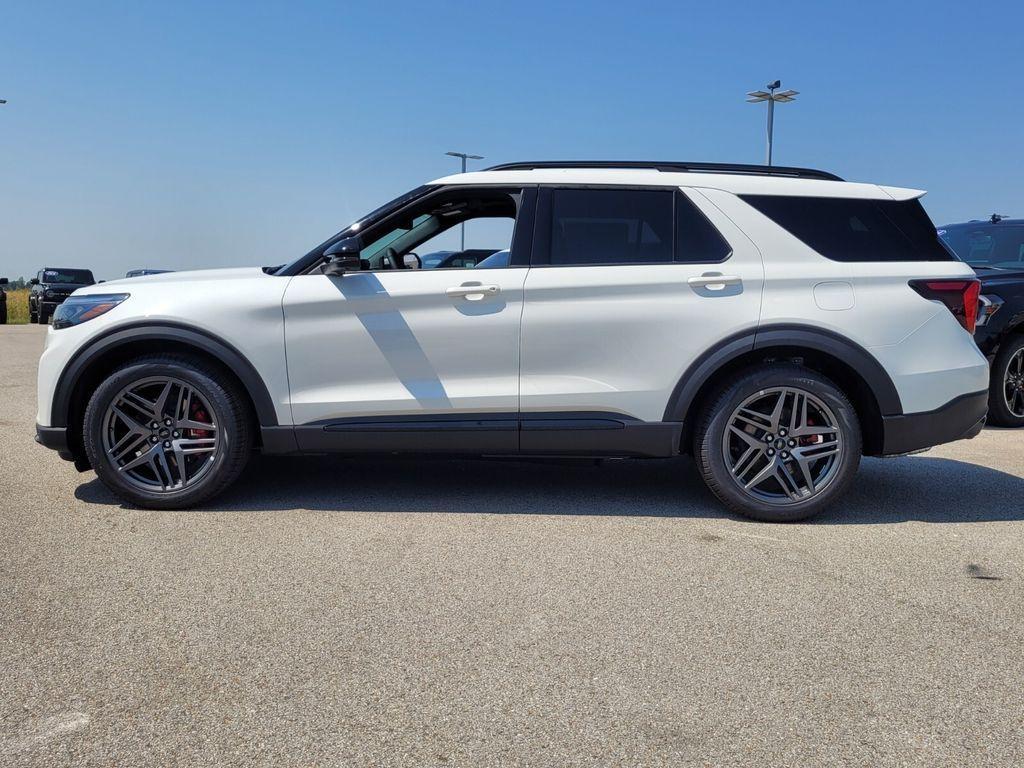 new 2025 Ford Explorer car, priced at $59,114