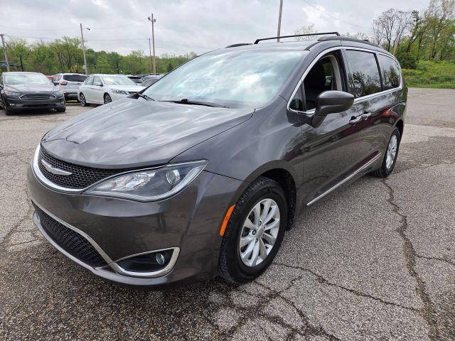 used 2017 Chrysler Pacifica car, priced at $10,997