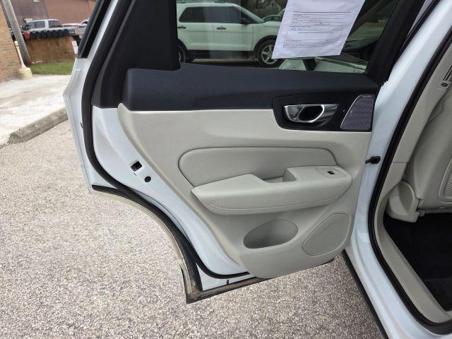 used 2018 Volvo XC60 Recharge Plug-In Hybrid car, priced at $14,985