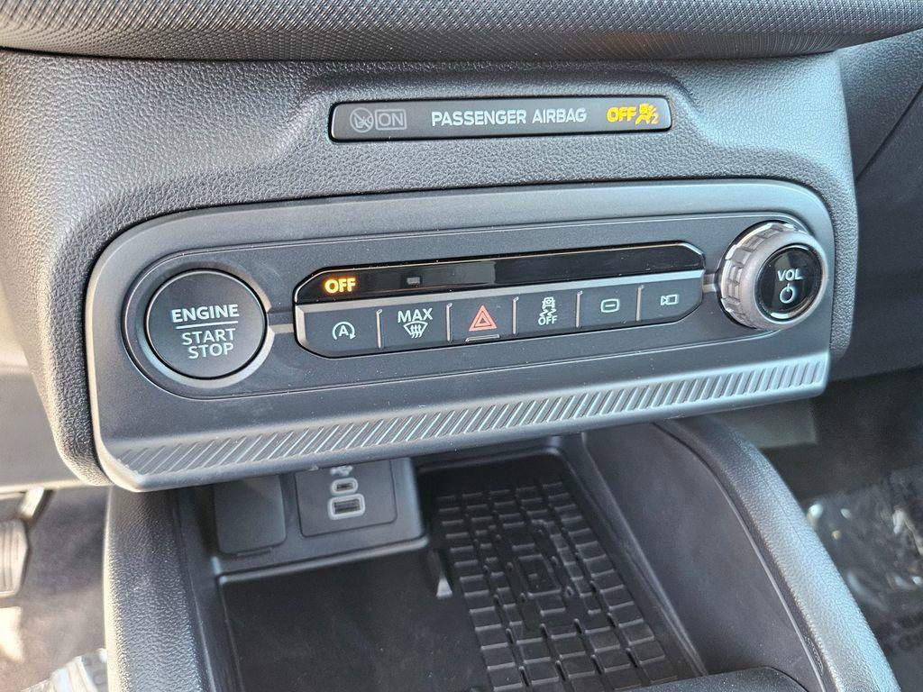 new 2025 Ford Bronco Sport car, priced at $32,965