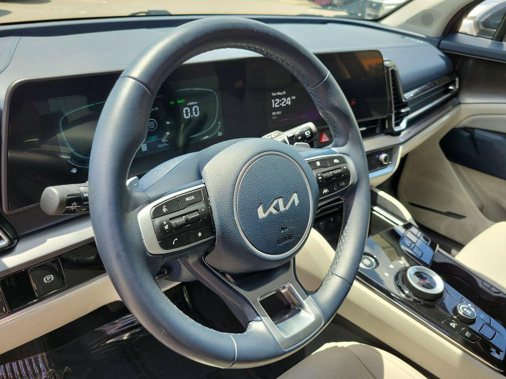 used 2024 Kia Sportage Hybrid car, priced at $30,736